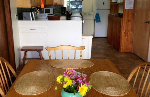Mud Bay House | Your private retreat on the beach at Paradise Cove