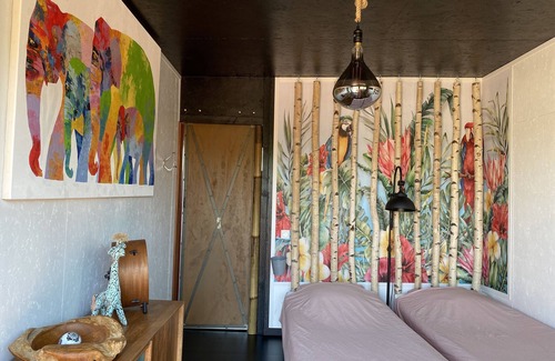 Marguerittes Bed & Breakfast | Your rooftop room with private bathroom and terrace