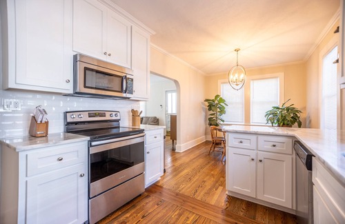 Summerville House | Your Updated Cottage for Masters Week!