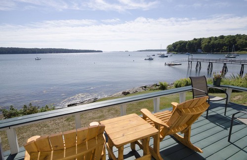 Bremen Cottage | Your Windows To The Ocean, Lobstering Village, And Private Floating Dock!