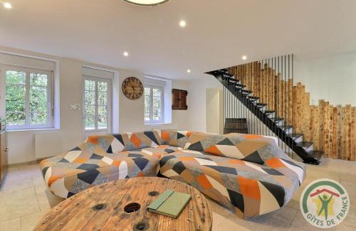 Saint-Brice-en-Cogles House | Youwen