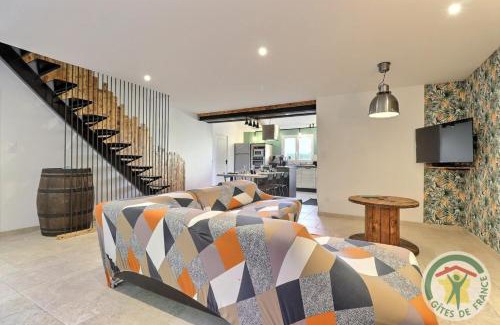 Saint-Brice-en-Cogles House | Youwen