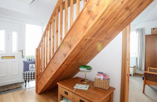 Llanfaethlu House | Yr Orsedd