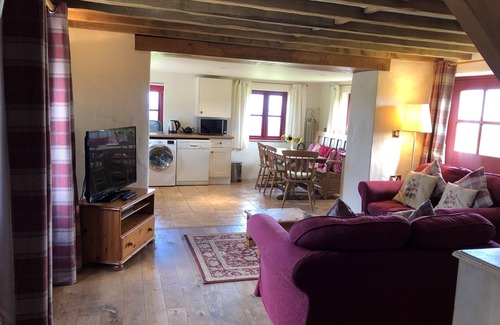 Llanrhian House | Ysgubor (The Grain Store) Sleeps 4 (2 Bedrooms)