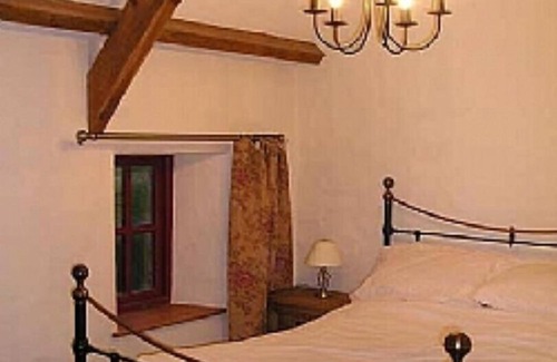 Llanrhian House | Ysgubor (The Grain Store) Sleeps 4 (2 Bedrooms)