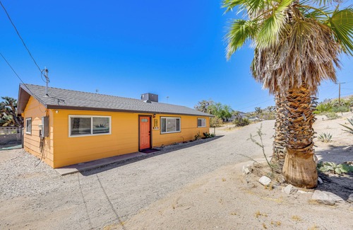 Yucca Valley Cottage | Yucca Valley Oasis w/Hot Tub, Near Joshua Tree!