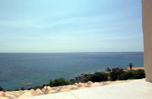 Tarcu House | YVETTE MINI-VILLA - FACING THE SEA- 3*