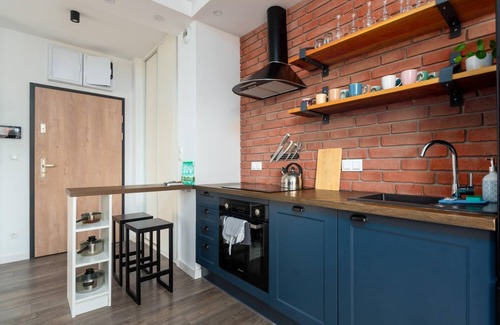 Srodmiescie Apartment | Zajezdnia 2-Bedroom Apartment
