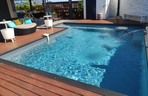 Damencourt Apartment | ZANNANNA F1 de charme tout équipé Le Moule avec piscine