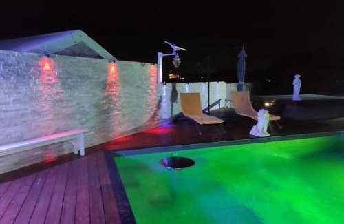 Damencourt Apartment | ZANNANNA F1 de charme tout équipé Le Moule avec piscine