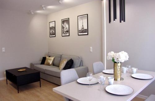 Piekary Slaskie Apartment | ZB Apartment BEIGE Piekary Śląskie