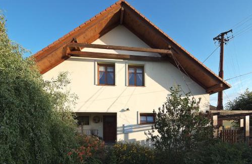 Bzova Apartment | Zelený statek