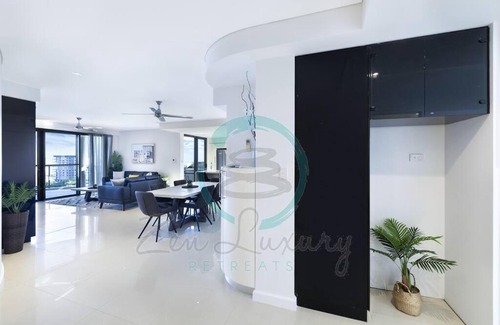 Darwin City Centre Apartment | ZEN AT ARKABA 3BR Luxury Waterfront Apt Pool + BBQ