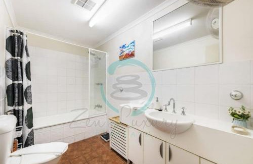 Nightcliff Apartment | ZEN FORESHORE Cozy 2-BR, 2-BA Holiday Home + Pool