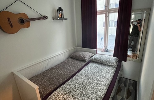 Oslo City Centre Apartment | Zen house for healing stay Oslo Norway, walks away from Train and Bus stations❤️