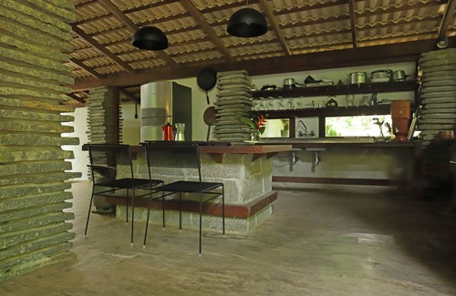 Prumirim House | Zen house in the Atlantic Forest, Promirim beach, pool, 3 suites, deck, gourmet