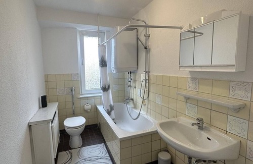 Stadtkern Apartment | Zentral-süd Für 2 bis 6 Gäste - 3 Zimmer- 80m2 -einbauküche-waschmaschine-wlan