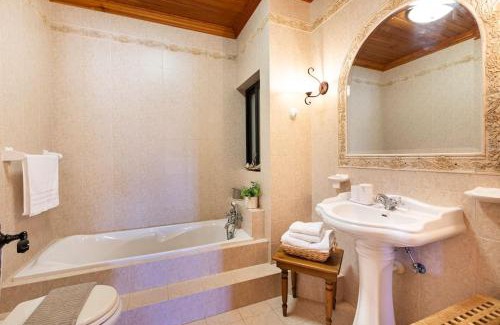 Marsaxlokk Apartment | ZER- Spacious House with Terrace and Views