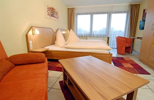 Zewen Hotel | Zewener Hof - Garni