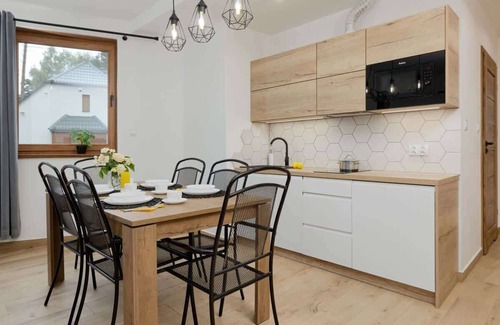 Miedzywodzie Apartment | Zielona 11 Międzywodzie | Two-storey Apartment Close to the Beach | Parking & Te