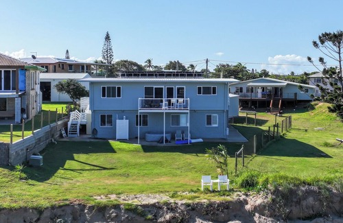 Zilzie House | Zilzie Beachfront Getaway