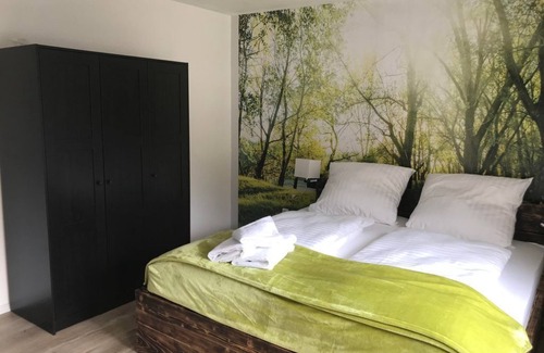 Alzenbach House | Zimmer Kroppacher Schweiz - Landgasthof Zum Dorfkrug