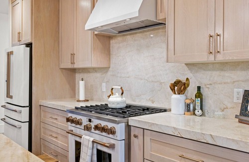 Virgin Apartment | Zion Riverfront Farmhouse