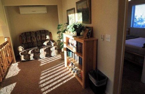 Zion National Park East Entrance Cabin | Zion Views-Sunrise Lodge +Resort Access