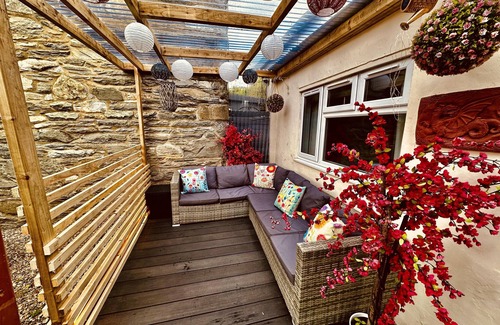 Tanygrisiau Apartment | Zip Cottage Sleeps 2-3 climb snowdon zip world