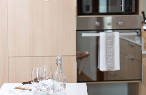 El Golf Apartment | Zip Housing El Golf