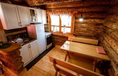 Ciganska Mahala Ski Chalet | Zlatarske brvnare Zlatar Chalets