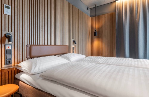 Hamburg-Altona Hotel | Zleep Hotel Hamburg Volkspark