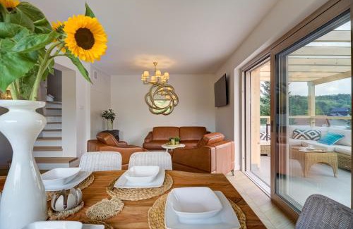 gmina Łososina Dolna Villa | Znamirowickachata SAUNA JACUZZI SPA
