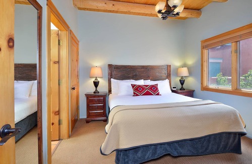 Downtown Santa Fe Hotel | Zona Rosa 77, Santiago