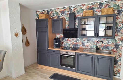 Ochtendung Apartment | Zur Alten Scheune Nähe Nürburgring und Mosel Familien/Haustiere Willkommen