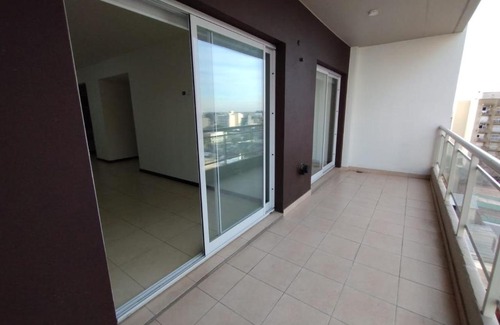 Comuna 7 Apartment | Zuviria245