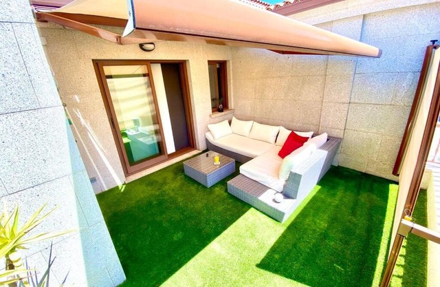 ÁTICO MONET - Arte y cielo frente al parque con río y junto al mar