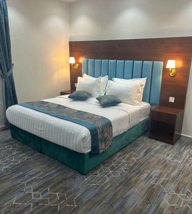 أجنحة الفرسان المتحدة بالحمدانية