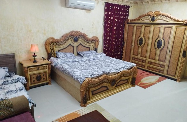 العين الهيلي مصباح بيت 8