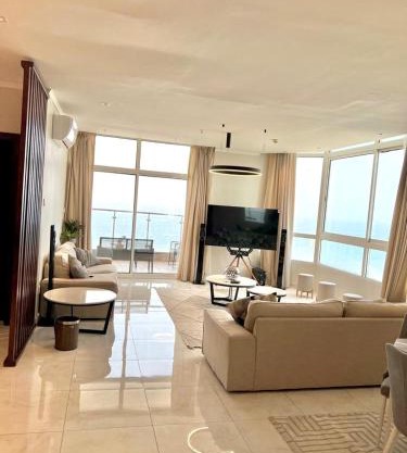شقة فاخرة vip مطلة على البحر برج المسارات