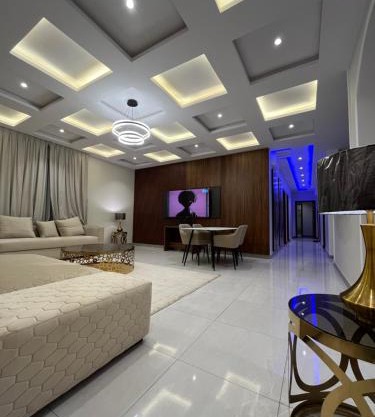 شقة فندقية راقيه ثلاث غرف نوم