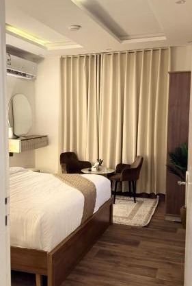 شقة مقابل البوليفارد