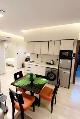 شقق c المفروشة