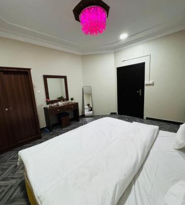 شقه بمطبخ وغرفه وصاله