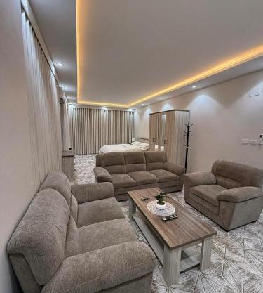 شقه مفروشه قريبه من المطار