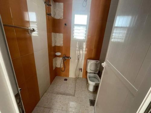 غرفه بحمام خاص