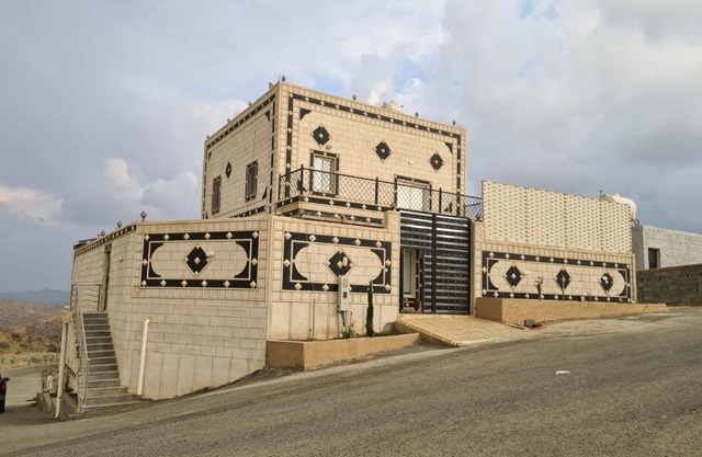 فيلا ميسرة الهدا