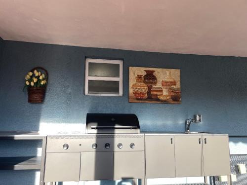 海湾景观休闲独立屋可垂钓靠近达利博物馆