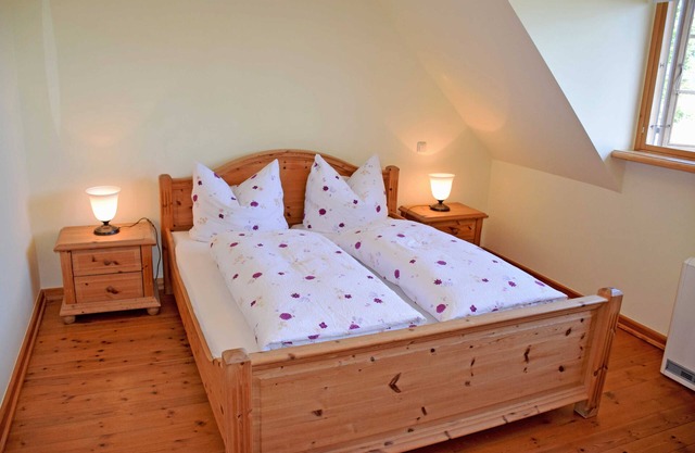 02 Holiday apartment with lake view - Holiday apartments on the Reddevitzer Hövt