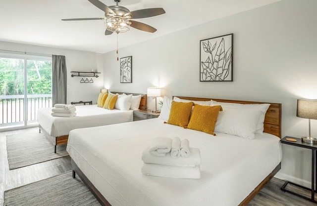 02: The Wright Suite - A PMI Scenic City Vacation Rental